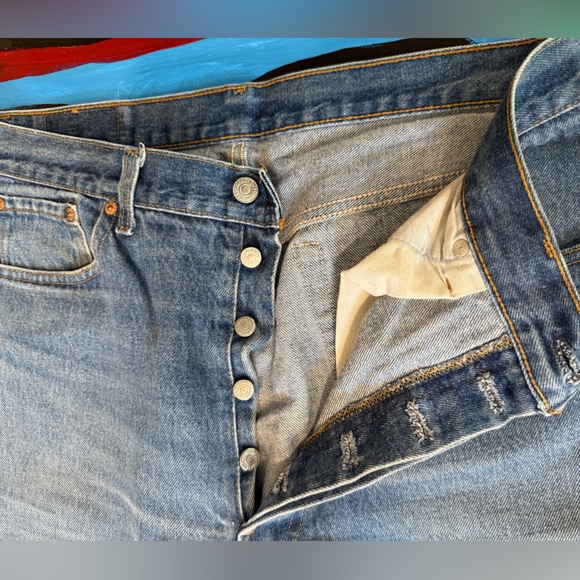 Levi's 501xx W36 L32 Straight Button Fly Medium Blue Jeans - Picture 4 of 13